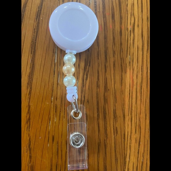 custom Accessories - Pearl and Peach Pearl Beaded Interchangeable Badge Reel